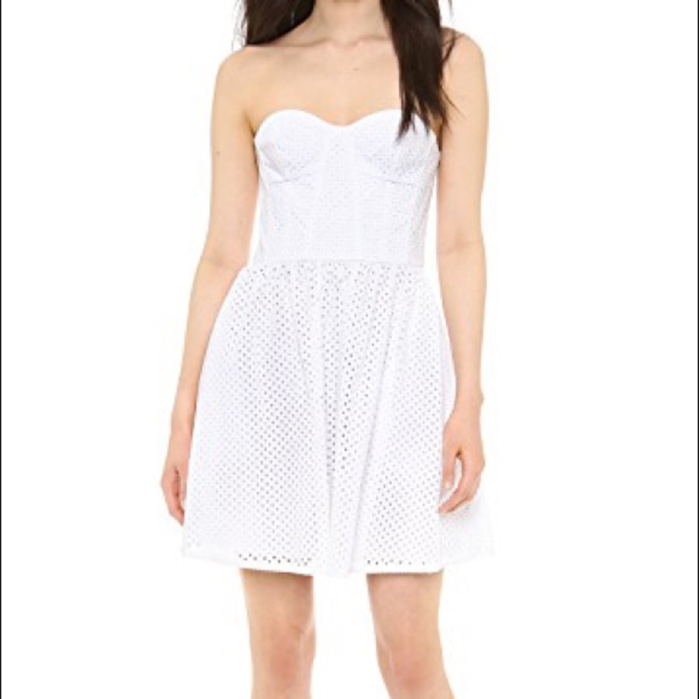 Juicy Couture Eyelet Strapless Dress - Sz 6 - Picture 8 of 8